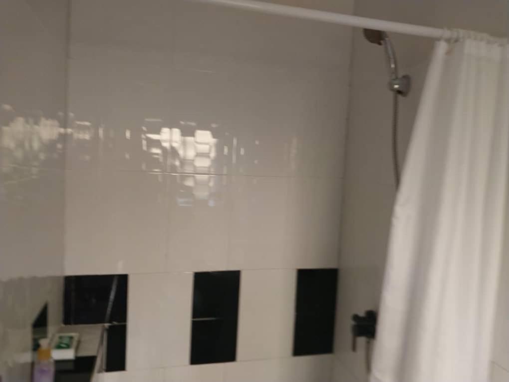 Emmrose Apartments Chingola Ngoại thất bức ảnh