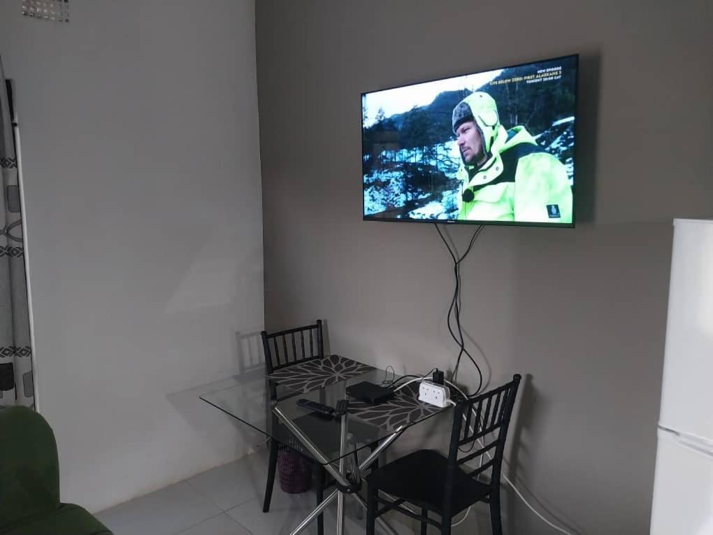 Emmrose Apartments Chingola Ngoại thất bức ảnh
